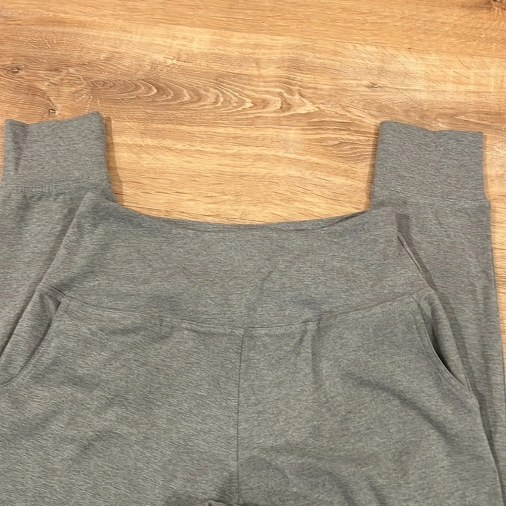 Crane size S Gray jogger pants with pockets - Picture 6 of 6
